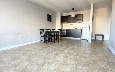 Продава 2 стаен апартамент кв.Дианабад 200 000 EUR